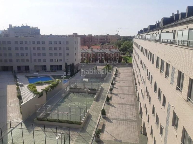 Foto 660a82cc-f343-4144-97f6-f19923f7c9af. Lloguer àtic amb calefacció aparcament piscina a Valladolid