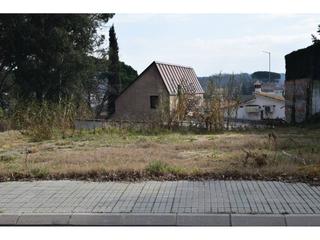 Finca rústica a Alguer 55. Terreno en venta en caldes de malavella