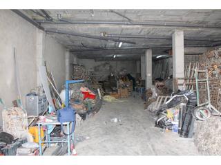 Local Comercial  Carrer mesquita de còrdova. En ceigrup torrecillas, tenemos este local de 188 m2 en el barri