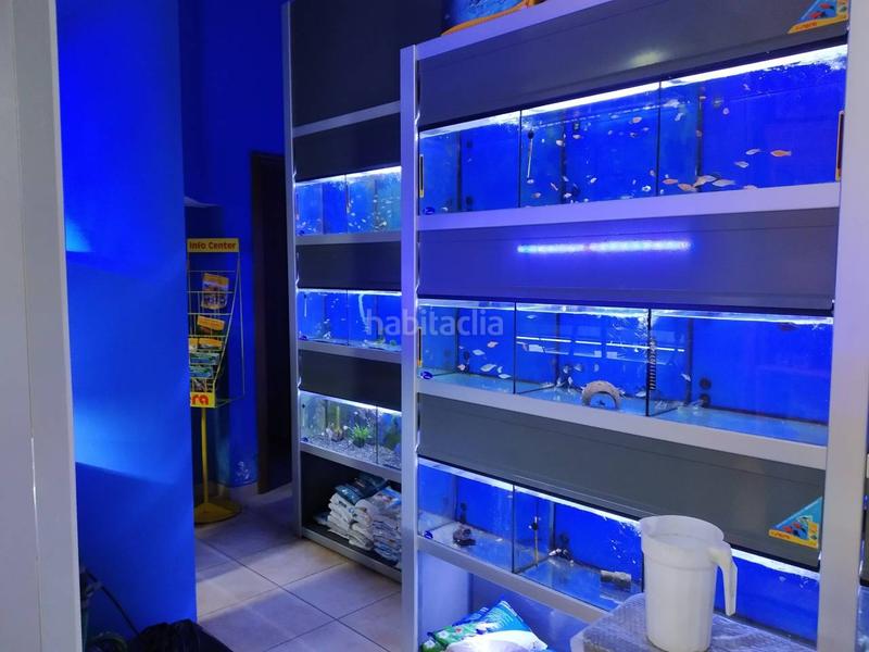Foto b5cfc1b3-95ab-4e40-b266-7105249087ba. Lloguer local comercial a joan carles i 172 a Mont Ferrant-Joan Carles I Blanes