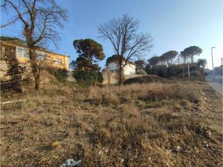 Finca rústica  Pla d´urgell. Preciosa parcela en venta de 589 m2, a solo 3 minutos del centro