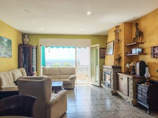 Piso  Esperança. Piso con vistas al puerto