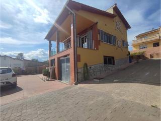 Casa in Caldes de Malavella. Hermosa casa en venta en caldes de malavella