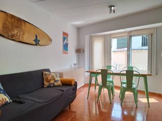 Pis  Salut. Piso en venta en centre