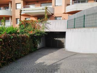 Miete Autoparkplatz  Mas massonet. Plaza de aparcamiento en montferrant