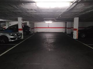 Miete Autoparkplatz  Antiga. Garaje en alquiler en centre