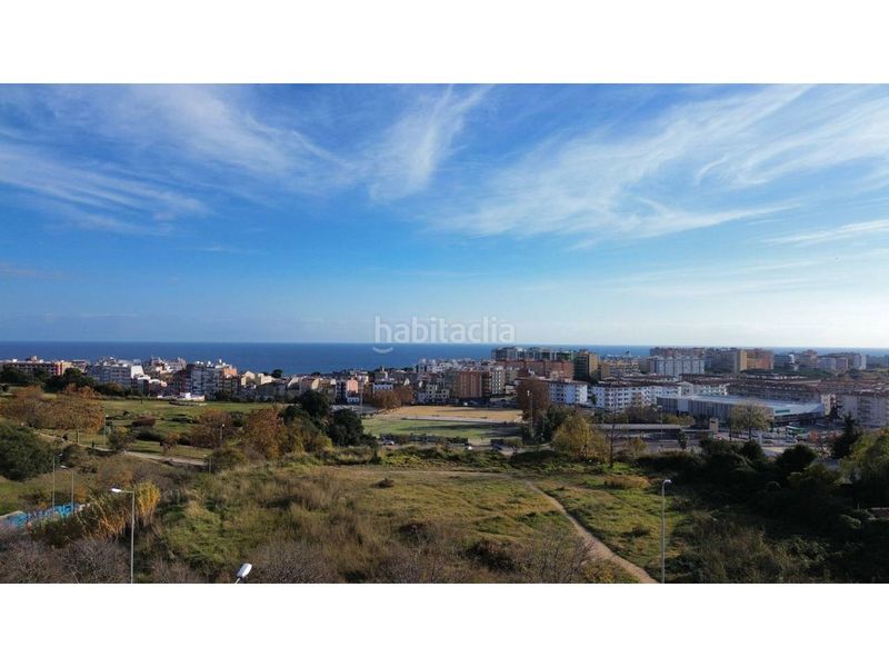 Foto 352ba553-ae9b-48db-8e5d-6b237d0eb7f8. Pis a avenida europa 14 a Els Pavos Blanes