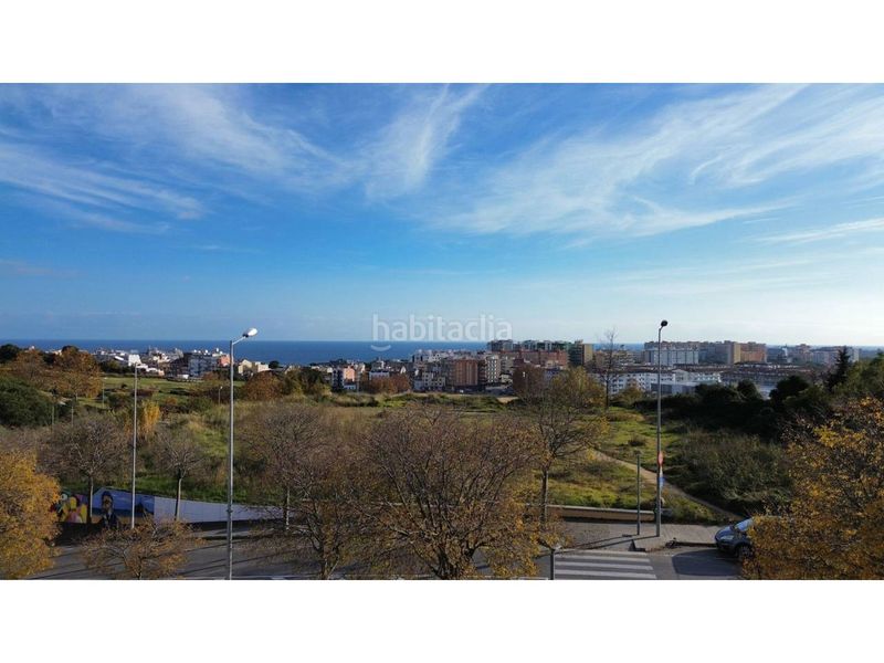Foto ebe3d7c2-58de-4755-9593-1b9f9c943a3a. Pis a avenida europa 14 a Els Pavos Blanes