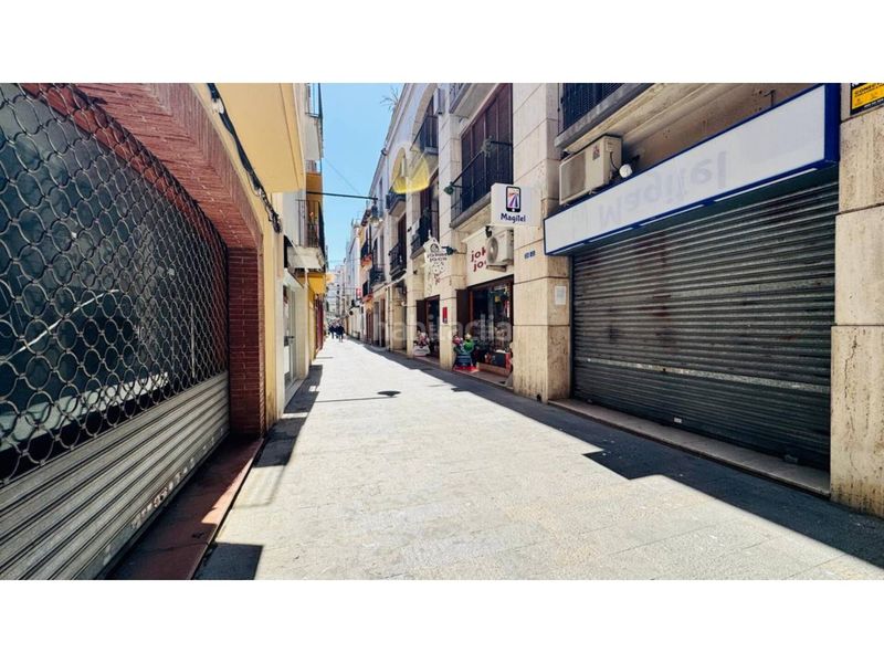 Foto 5e9f5a0b-b33a-4eca-80ee-ae62dae06b2a. Lloguer local comercial a calle bellaire 39 a Centre Blanes