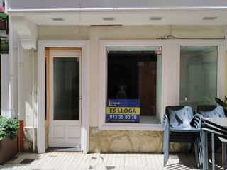 Business premise in Calle Mercaders 7