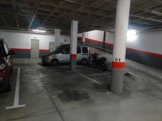 Lloguer Aparcament cotxe a N/a. A escasos metros de la plaza teror, correos, ayuntamiento, ampli