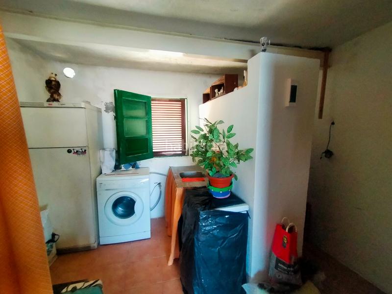 Foto f4faf692-0ee3-4484-89f0-0ad1c1aa7e42. Haus mit heizung in Fasnia