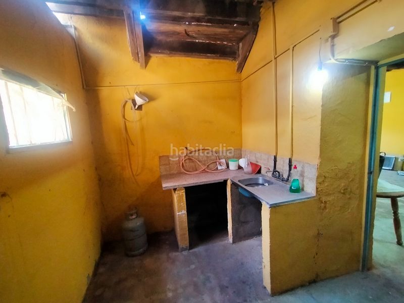 Foto b67a5728-fb31-4017-9ad9-2561eed53ade. Masia a calle de el peral 21 a Centro Güímar