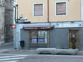 Local Comercial en Calle parras 1