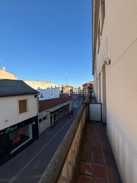 Foto b5f3c83e-f5ca-4d07-876a-7905ba232a1b. Pis a plaza de los coches 7 a Cuéllar