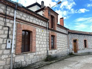 House  Calle la fabrica 3. Casa en viloria