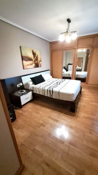 Foto d5058947-30da-4d15-996f-6e83951ffbc0. Flat in calle pablo neruda 2 in Cuéllar