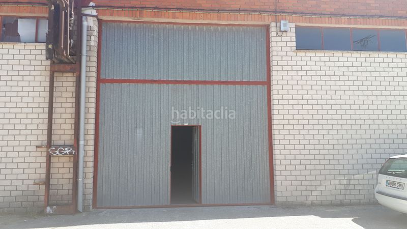 Foto 5e4ced67-4b77-41ac-b2f5-e33705cde7e3. Nau industrial a carretera valladolid 3 a Cuéllar