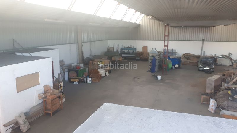 Foto 7141ffc3-103d-44da-bfa4-c44bb7fe7cb5. Nau industrial a carretera valladolid 3 a Cuéllar