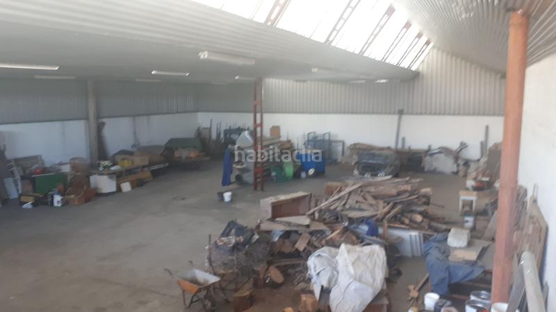 Foto 31e7b27a-4fc4-48b2-9821-f23a792bb497. Nave industrial en carretera valladolid 3 en Cuéllar