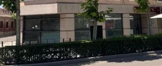 Local Comercial  Avenida de la constitución. Se vende local en la avda constitución
