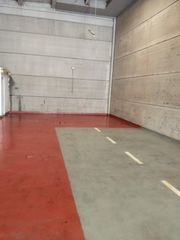 Nau industrial a Calle acequia 62. Se vende nave industrial de 216 m2