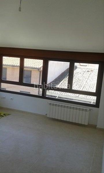 Foto 15ed349d-f22d-437d-bffa-5a7079c055f8. Piso en calle carnicerías 1 se vende piso céntrico c/ carnicerías en Olmedo