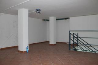 Local Comercial a Sant Andreu de la Barca. Local venta