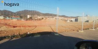 Terreny residencial a Abrera. Solar industrial en venta