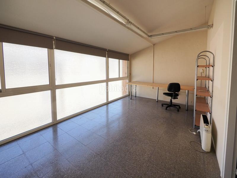Foto 1ed9e6e3-feae-4694-b331-14c4043d04f4. Miete büro mit heizung in Poble Sec Igualada