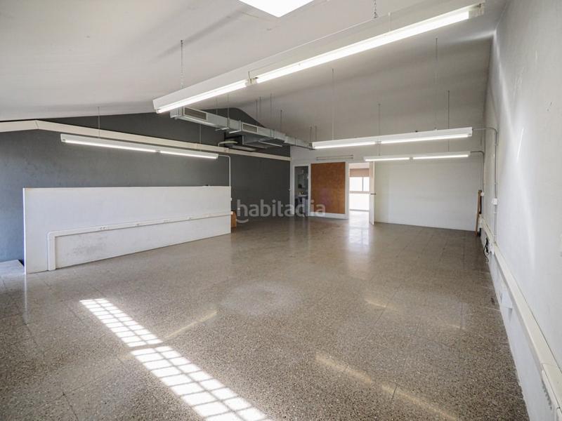 Foto ba811991-7d51-46b1-b81b-340eb8c21bca. Miete büro mit heizung in Poble Sec Igualada