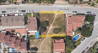 Terrain résidentiel à Olesa de Montserrat. Solar residencial en venta