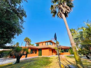 Xalet  Mas frigol. Casa o chalet en venta en navata alt empordà girona