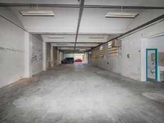 Location Local commercial  Mila i fontanals
