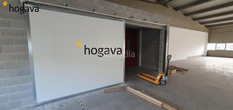 Foto 8ce71268-5cf2-434f-9224-f023aa45bf71. Miete fabrikhalle in Olesa de Montserrat