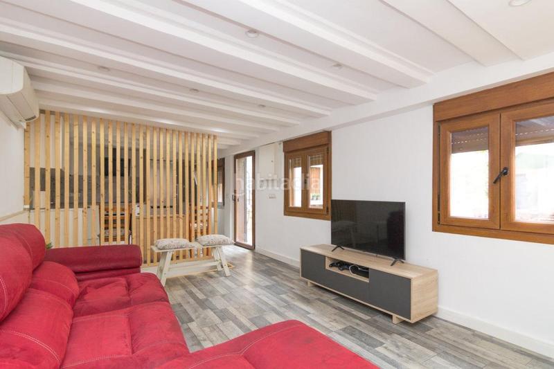 Foto 1b649890-8513-42ec-b7b0-61537c6dc838. Casa con riscaldamento in Eixample Sant Cugat del Vallès