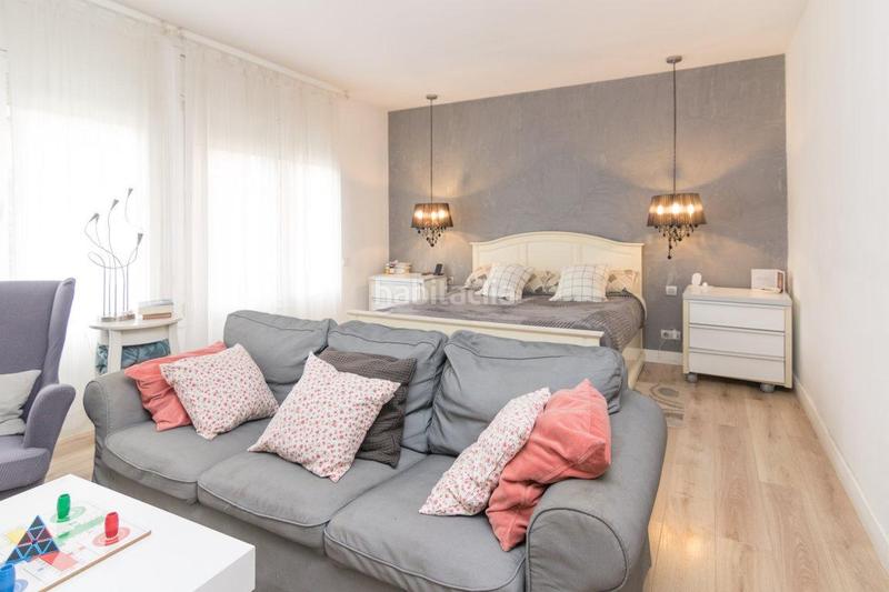 Foto 259061e5-ffbd-4e80-bb3f-ddd49f9fec6f. Casa con riscaldamento in Eixample Sant Cugat del Vallès