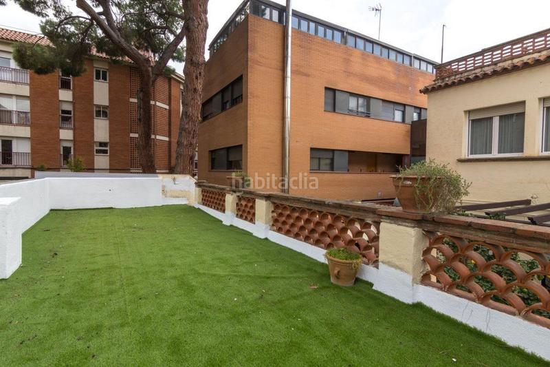 Foto be55f5dc-57f3-4d89-a9e3-15aa388992c9. Casa con riscaldamento in Eixample Sant Cugat del Vallès