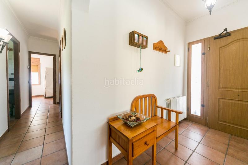 Foto 1474f57d-f68d-4593-81bb-71697542de9d. Casa bonita casa en rives blaves en Olesa de Montserrat