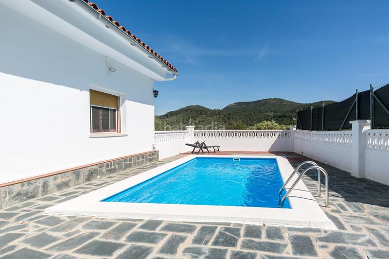Foto f8d5ba5f-8822-4143-b408-ce372107e61e. Casa bonita casa en rives blaves en Olesa de Montserrat