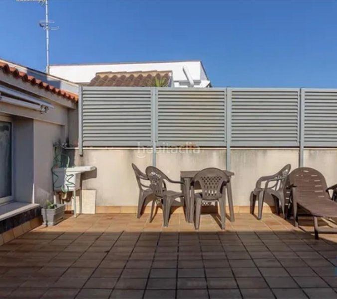 Foto 5676bf66-7089-4011-99fb-d45780974a5c. Àtic amb calefacció a Eixample Residencial Escala (L´)