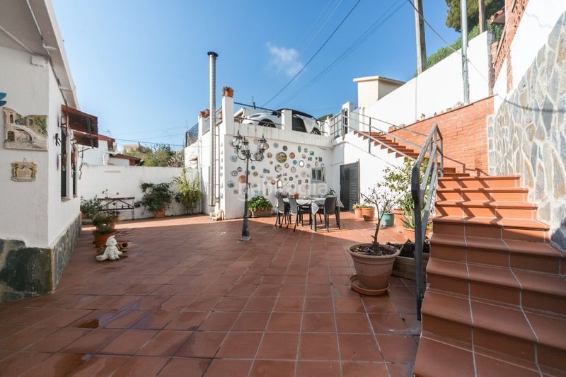 Foto 4ad80315-fe47-4f91-a7df-e637d68830be. Casa amb calefacció aparcament a Mas d´en Gall Esparreguera
