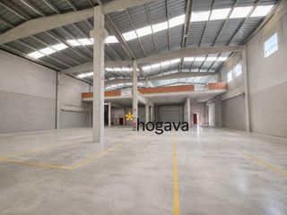 Miete Fabrikhalle in Olesa de Montserrat. Nave industrial en alquiler