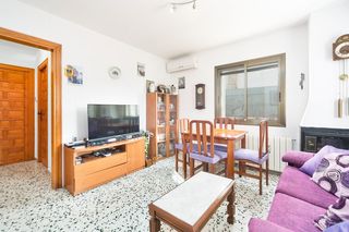 Maison à Piera. Acogedora casa en can claramunt  piera por solo 229680