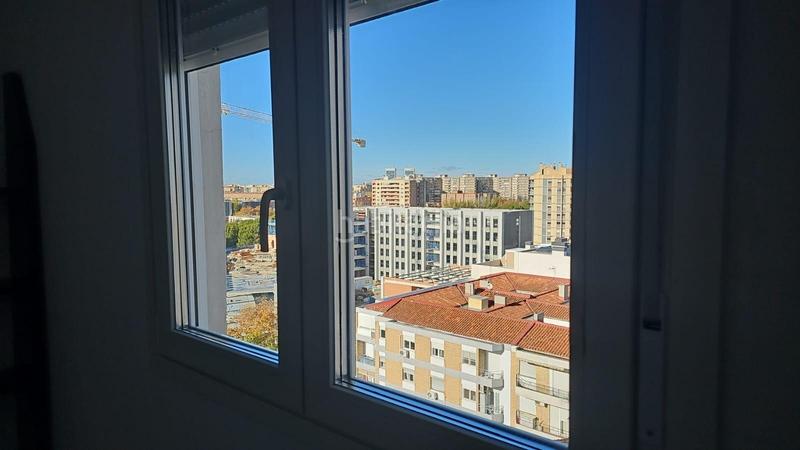 Foto ad0e34b5-ce52-4831-8584-5292303ebb68. Lloguer àtic a calle zalmedina 1 a Arrabal Zaragoza