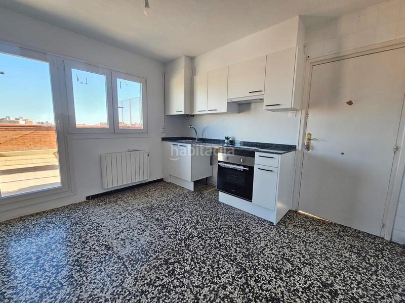 Foto 6f103bc8-44da-4f52-b696-58a7192d6a87. Miete dachwohnung in calle zalmedina 1 in Arrabal Zaragoza