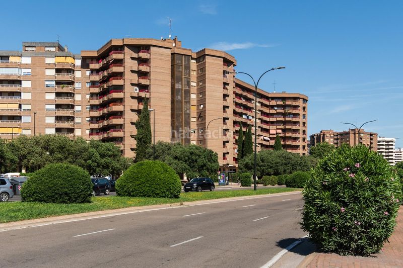 Foto 02a60f1d-85e8-47fa-b95e-8e6cb755196d. Pis amb calefacció aparcament a Parque Miraflores Zaragoza