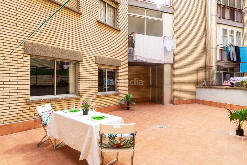 Foto af6ab699-6cea-4c6d-9ff8-d0f2f6d7a815. Pis amb calefacció aparcament a Parque Miraflores Zaragoza