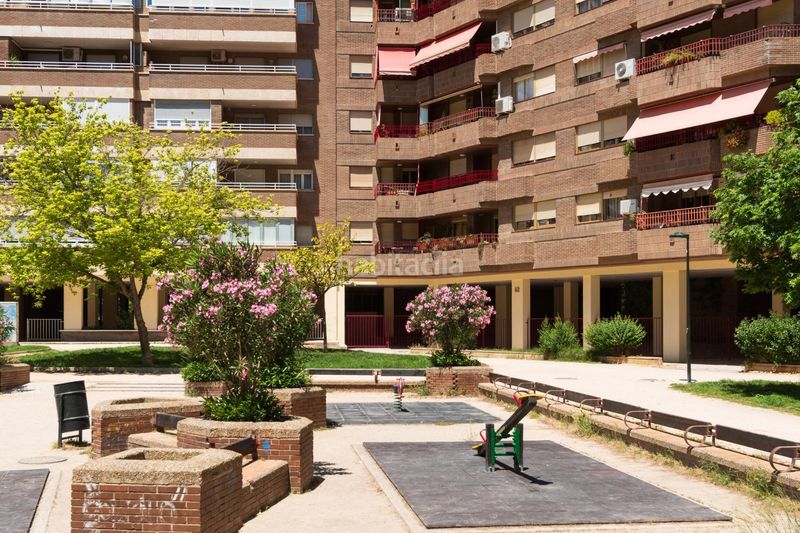 Foto dd4319c0-f3b0-4832-ae93-53a90d889b47. Pis amb calefacció aparcament a Parque Miraflores Zaragoza