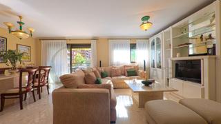 Appartement à Vistahermosa. Espacio, elegancia y ubicación perfecta piso de 5 dormitorios en
